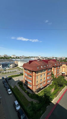 Продам трехкомнатную (3-комн.) квартиру, Урицкого ул, 24, Киров г