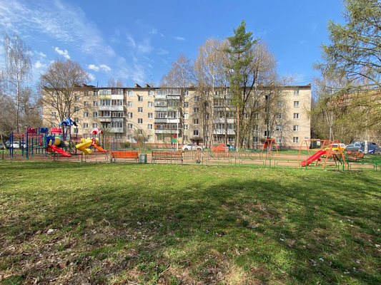 Продам двухкомнатную (2-комн.) квартиру, Красный Октябрь ул, 8, Дедовск г