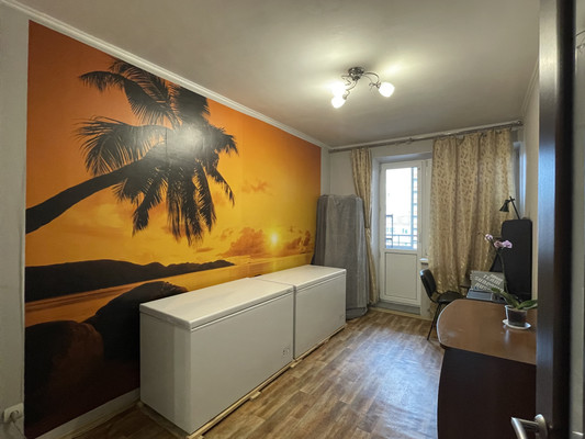 Продам трехкомнатную (3-комн.) квартиру, Балашихинское ш, 10, Балашиха г