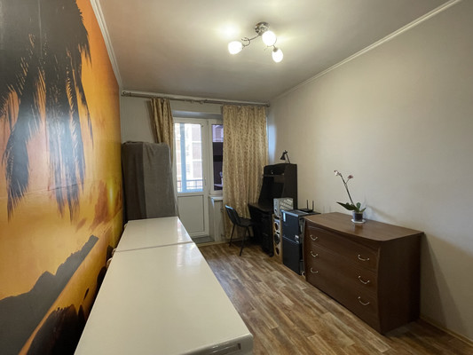 Продам трехкомнатную (3-комн.) квартиру, Балашихинское ш, 10, Балашиха г