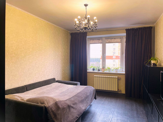 Продам трехкомнатную (3-комн.) квартиру, Балашихинское ш, 10, Балашиха г