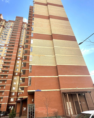 Продам трехкомнатную (3-комн.) квартиру, Балашихинское ш, 10, Балашиха г