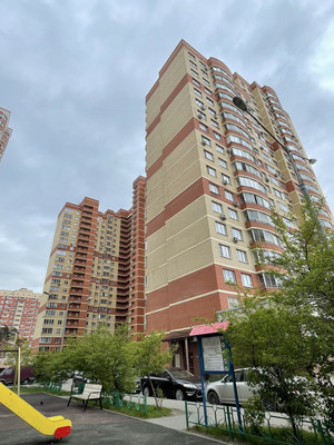 Продам трехкомнатную (3-комн.) квартиру, Балашихинское ш, 10, Балашиха г