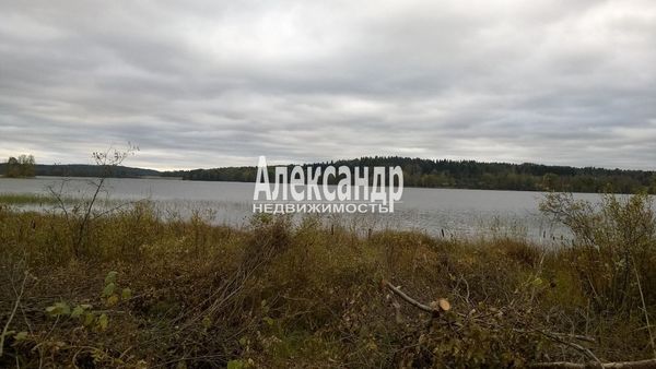 Продам участок 13 соток, ЛПХ, Лавиярви п, 230 км от города