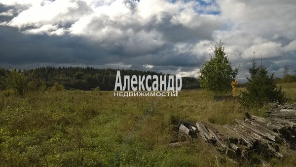 Продам участок 13 соток, ЛПХ, Лавиярви п, 230 км от города