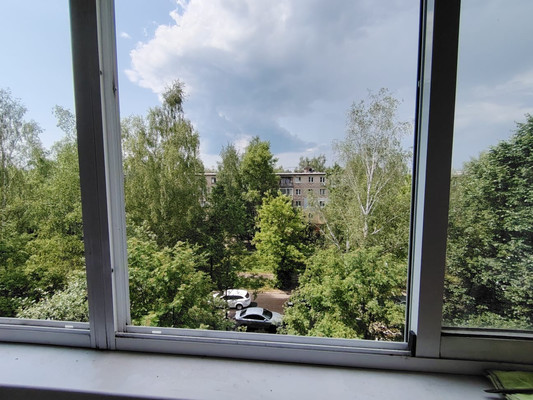 Продам двухкомнатную (2-комн.) квартиру, Февральская ул, 46, Апрелевка г