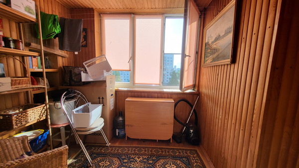 Продам трехкомнатную (3-комн.) квартиру, Фатыха Амирхана ул, 17, Казань г