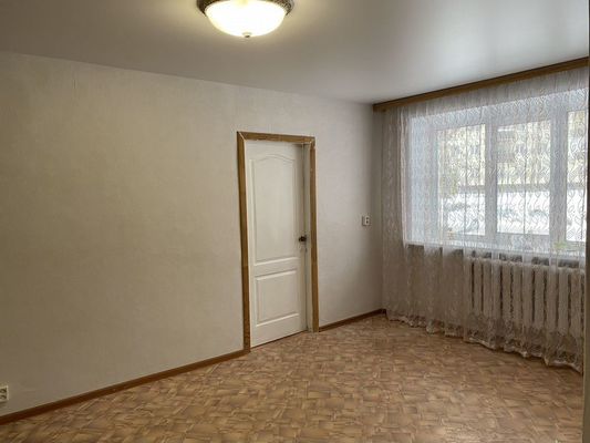 Продам двухкомнатную (2-комн.) квартиру, Мира ул, 43/15, Йошкар-Ола г