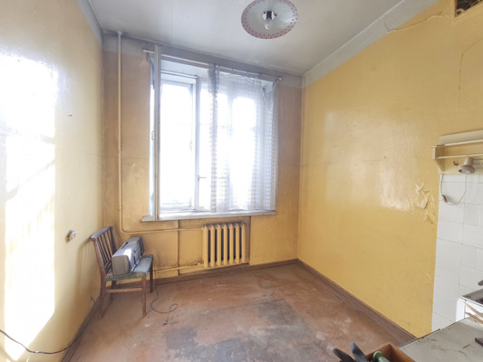 Продам двухкомнатную (2-комн.) квартиру, 20-я В.О. линия, 3В, Санкт-Петербург г