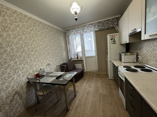 Продам однокомнатную (1-комн.) квартиру, Автолюбителей ул, 11к3, Краснодар г