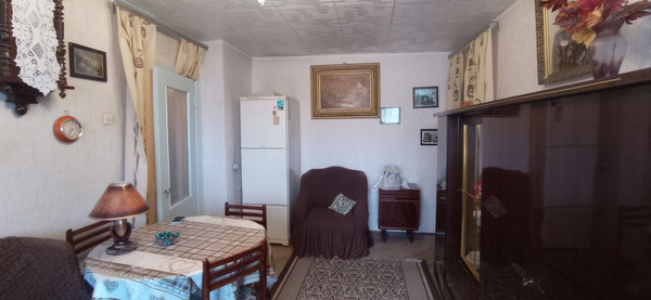 Продам трехкомнатную (3-комн.) квартиру, Достоевского ул, 11, Гатчина г