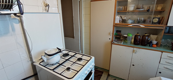 Продам трехкомнатную (3-комн.) квартиру, Достоевского ул, 11, Гатчина г