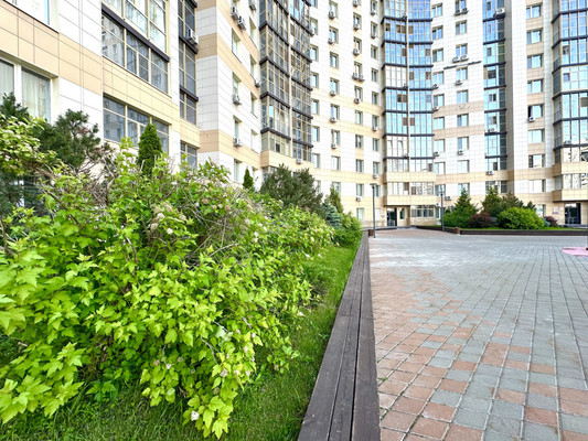 Продам трехкомнатную (3-комн.) квартиру, Чистопольская ул, 86/10, Казань г
