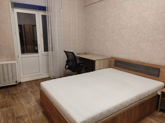 Продам двухкомнатную (2-комн.) квартиру, Петра Романова ул, 4к3, Москва г