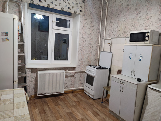 Продам двухкомнатную (2-комн.) квартиру, Петра Романова ул, 4к3, Москва г