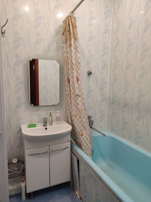 Продам двухкомнатную (2-комн.) квартиру, Петра Романова ул, 4к3, Москва г