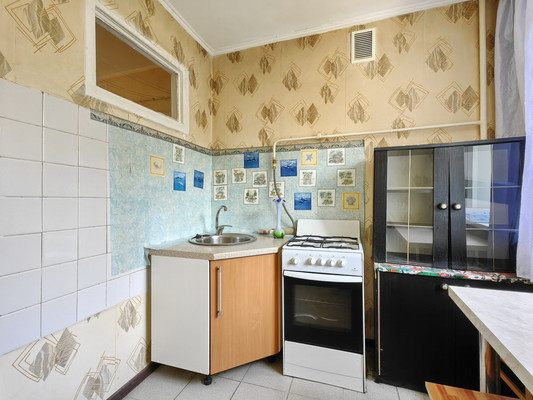Продам однокомнатную (1-комн.) квартиру, В мкр, 6, Пущино г