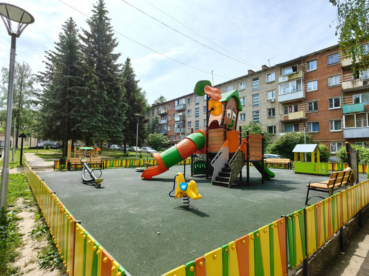 Продам однокомнатную (1-комн.) квартиру, В мкр, 6, Пущино г