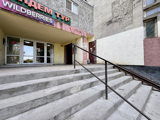 Продам комнату в 2-комн. квартире, Севастопольская ул, 116, Симферополь г