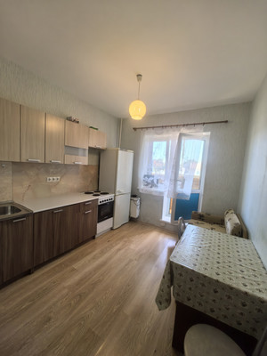 Продам однокомнатную (1-комн.) квартиру, Сиреневая ул, 1, Озерецкое с