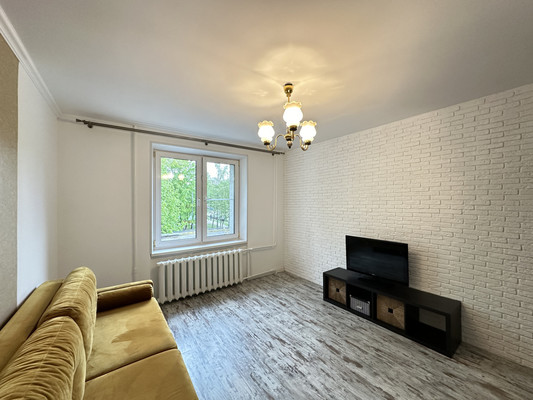 Продам двухкомнатную (2-комн.) квартиру, Медиков ул, 20, Москва г