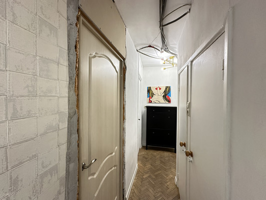 Продам двухкомнатную (2-комн.) квартиру, Медиков ул, 20, Москва г