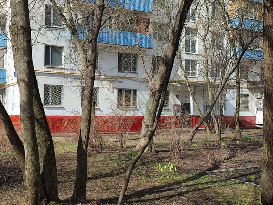Продам двухкомнатную (2-комн.) квартиру, Севанская ул, 15к1, Москва г