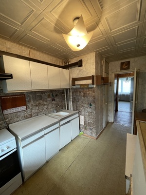Продам трехкомнатную (3-комн.) квартиру, Московская ул, 313а, Калуга г
