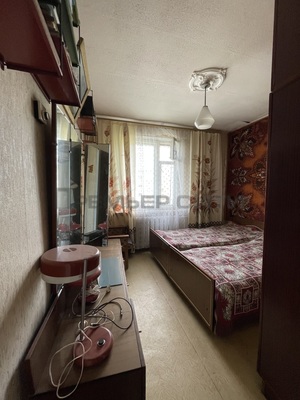 Продам трехкомнатную (3-комн.) квартиру, Московская ул, 313а, Калуга г