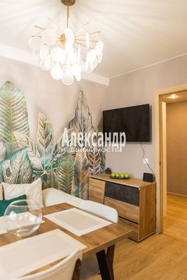 Продам трехкомнатную (3-комн.) квартиру, Мира ул, 13, Всеволожск г