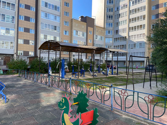 Продам двухкомнатную (2-комн.) квартиру, Весенняя ул, 9, Сыктывкар г