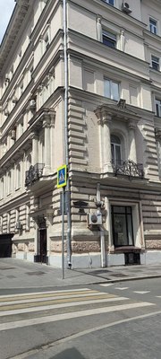 Продам трехкомнатную (3-комн.) квартиру, Петровский пер, 1/30 1, Москва г