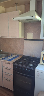Продам трехкомнатную (3-комн.) квартиру, Кораблестроителей пр-кт, 32, Нижний Новгород г