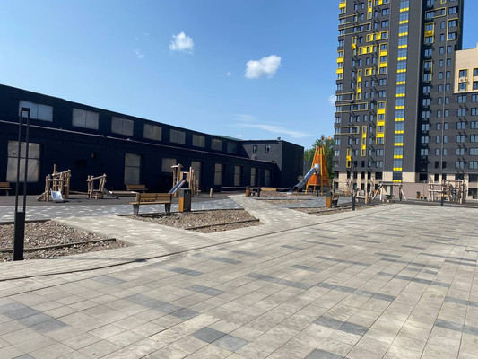 Продам трехкомнатную (3-комн.) квартиру, Александра Матросова ул, 30кВ, Красноярск г