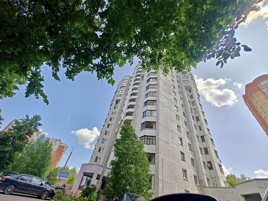 Продам однокомнатную (1-комн.) квартиру, Юлиуса Фучика ул, 8, Казань г