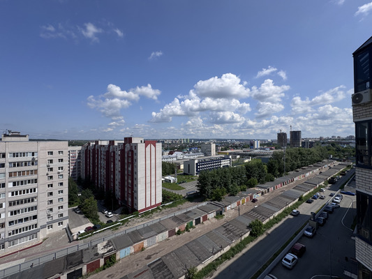 Продам однокомнатную (1-комн.) квартиру, Зур Урам ул, 1кк4, Казань г