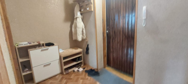 Продам однокомнатную (1-комн.) квартиру, Ворошилова ул, 1, Апшеронск г