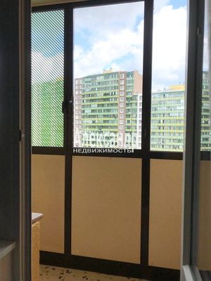 Продам однокомнатную (1-комн.) квартиру, Воронцовский б-р, 21к1, Мурино п
