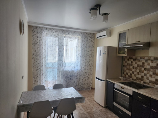 Продам однокомнатную (1-комн.) квартиру, им. Александра Покрышкина ул, 2/2, Краснодар г