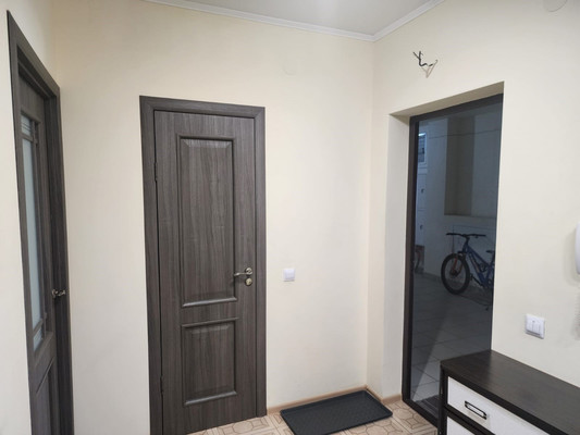 Продам однокомнатную (1-комн.) квартиру, им. Александра Покрышкина ул, 2/2, Краснодар г