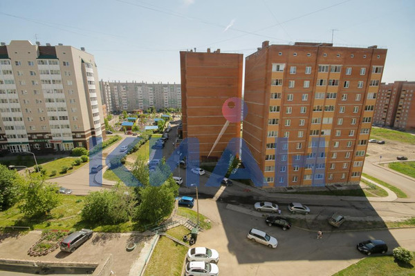 Продам многокомнатную квартиру, 60 лет Образования СССР пр-кт, 45, Красноярск г