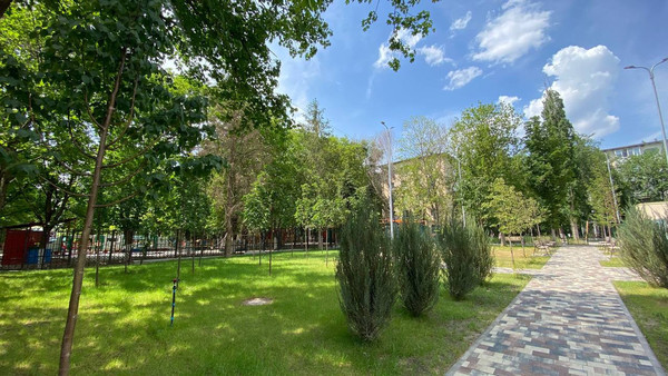 Продам трехкомнатную (3-комн.) квартиру, Стачки пр-кт, 215Б, Ростов-на-Дону г