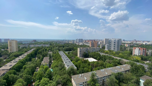 Продам трехкомнатную (3-комн.) квартиру, Стачки пр-кт, 215Б, Ростов-на-Дону г