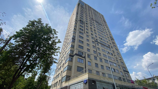 Продам трехкомнатную (3-комн.) квартиру, Стачки пр-кт, 215Б, Ростов-на-Дону г