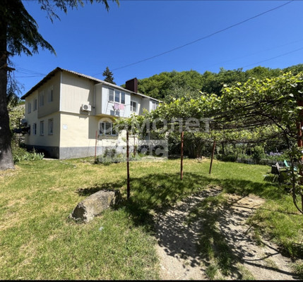 Продам трехкомнатную (3-комн.) квартиру, Школьная ул, 8, Агой с