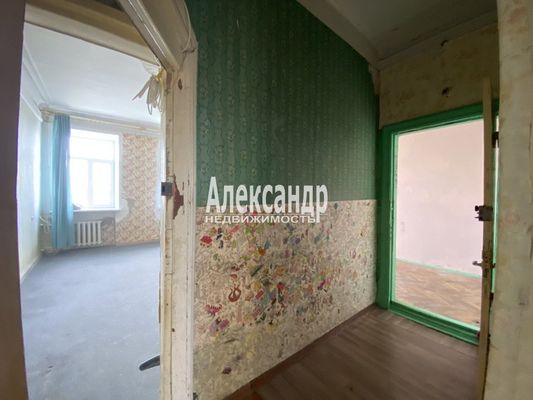 Продам многокомнатную квартиру, Лесной пр-кт, 13/8, Санкт-Петербург г