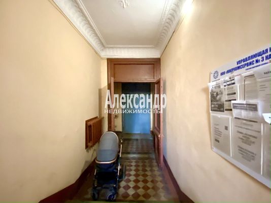 Продам многокомнатную квартиру, Лесной пр-кт, 13/8, Санкт-Петербург г