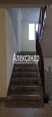 Продам двухкомнатную (2-комн.) квартиру, Западный проезд, 11Ак2, имени Свердлова гп