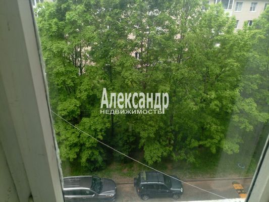 Продам однокомнатную (1-комн.) квартиру, Заречная ул, 5к2, Сертолово г