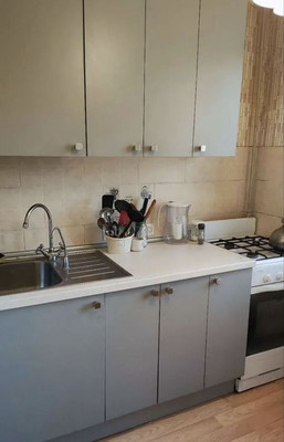 Продам трехкомнатную (3-комн.) квартиру, Коммунистический пр-кт, 2, Ростов-на-Дону г